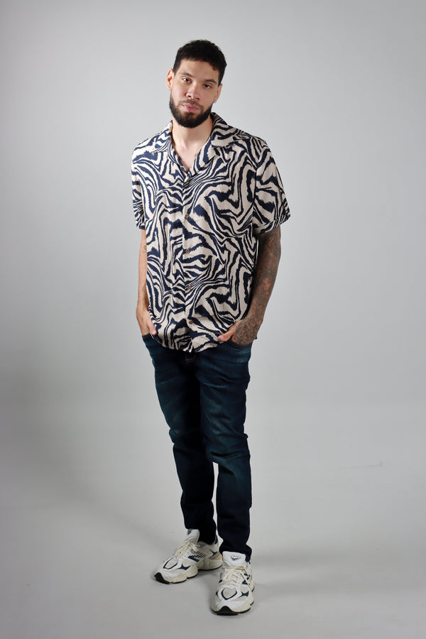 Camisa Beige Manga Alforza Cuello Esport