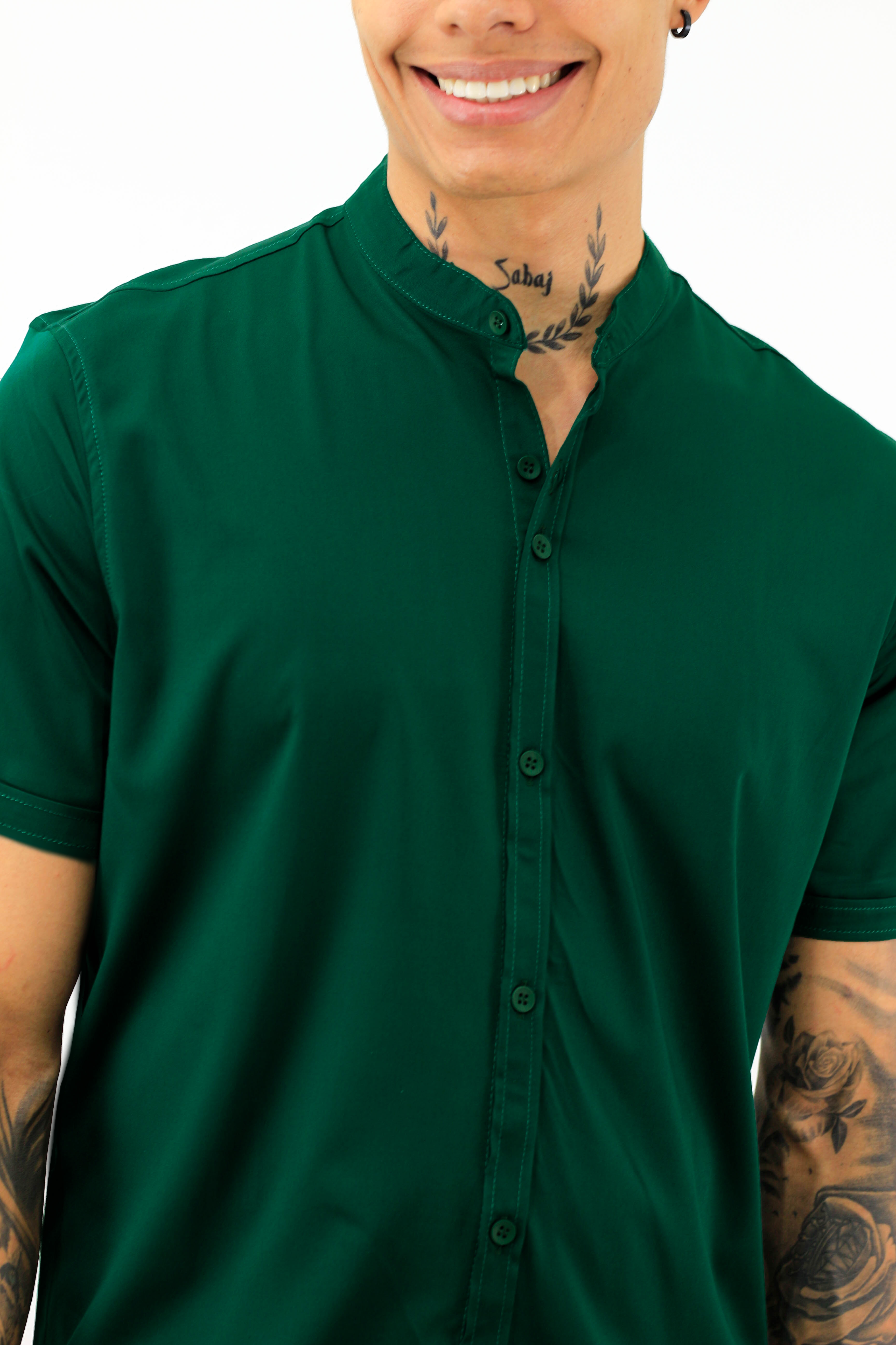 Camisa Manga Corta Unicolor Verde Esmeralda PROJECTDM